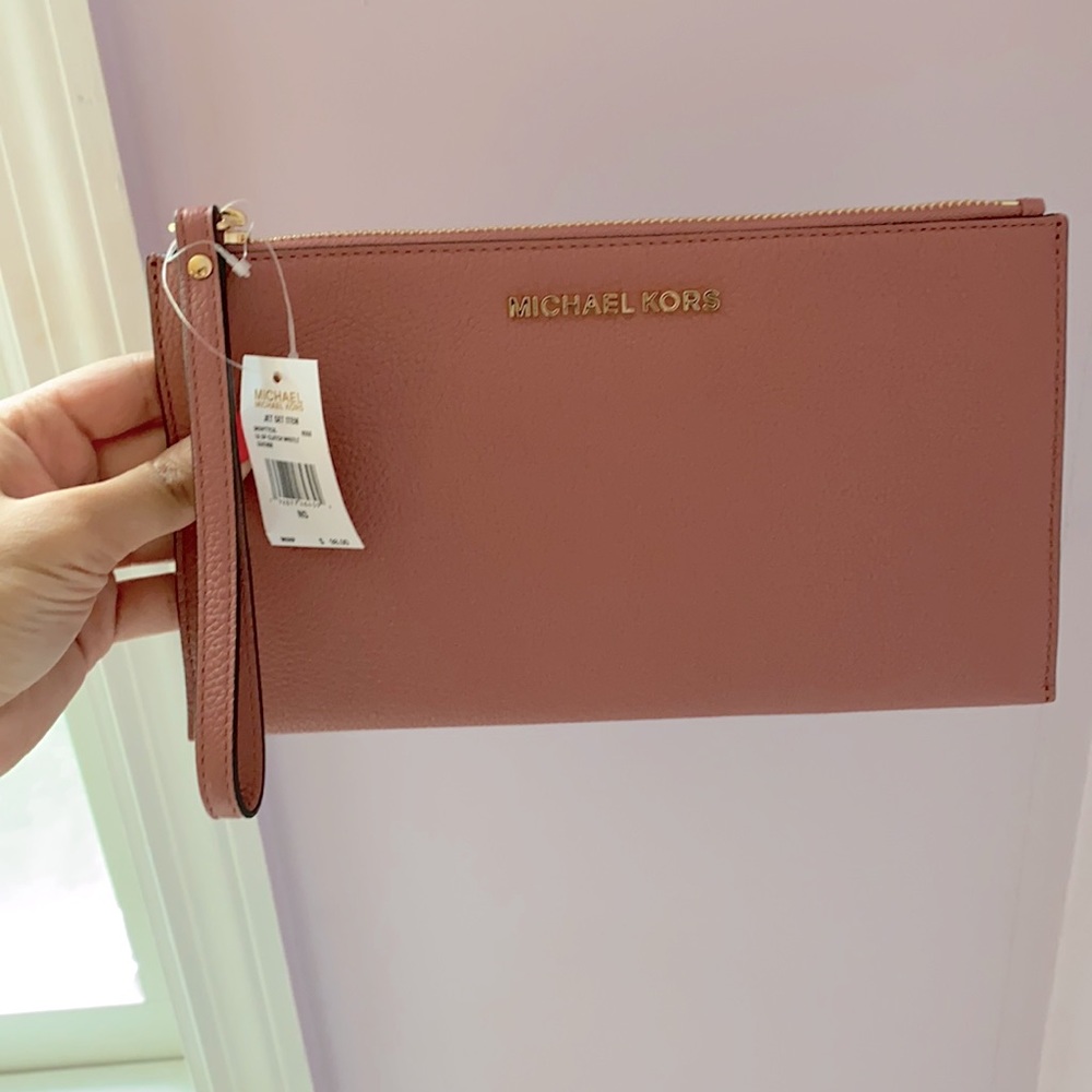 Michael Kors Wristlet